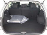 広々としたラゲージスペースを備えています。大きなものや長さのある荷物もしっかりと積み込めます。