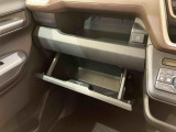 弊社では、お車を納車してからが本当のお付き合いのスタートだと思っています。お客様に頼りにされる「お店」を目指しています!