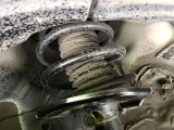 お車を安心してお乗りいただく為には、足回りの定期点検が欠かせません。サービスサポート(有償保証)では無料点検もご提供しており、安心のカーライフをお過ごしいただけるサポート体制が整っています。