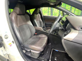 運転席シート廻りは使用感も少なく、良好な状態となっています。丁寧に使われていたことがよくわかりますね。