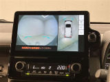 いまや必須装備「ナビゲーション」搭載!知らない場所に、スイスイッとドライブ。なんて便利な機能でしょうか?もう、これなしではハンドルを握れませんね!でも、運転中の操作は危険ですのでご注意ですね♪