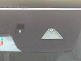 【i-ACTIVESENSE】走行中に前方の車両等を認識し、衝突しそうな時は警報とブレーキで衝突回避と被害軽減をアシスト。より安全にドライブをお楽しみいただけます。