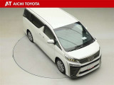 両側パワースライドドア付きだから、狭い駐車スペースなどでの乗り降りラクラク♪小さなお子さまのいるご家庭には嬉しい装備です。