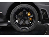 18インチnismoホイール、ブレンボキャリパー