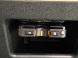 ETCカードを挿入することで高速道路を利用する際の支払いがキャッシュレスになったり、ETCスマートインターチェンジが利用できたり、とても便利なアイテムです!保証は修理保証のみとなります。