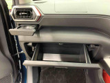 認定中古車はご購入から1年間・距離無制限の保証付き!(年式により6ケ月・距離無制限となります)