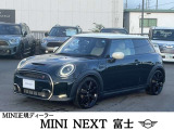 MINIらしい走りをしっかり楽しみたい方におすすめです。コンパクトながら力強い加速と操作感が魅力。正規ディーラー認定中古車のため、遠方のお客様にもご安心してお乗りいただけます。