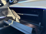 外装は専任スタッフによる真心込めたワックス磨きを実施しております。内装もクリーニングを実施させていただいております。質の良さをご体感くださいませ。