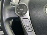 ステアリングスイッチ装備!運転しながら手元でオーディオの操作などができます。