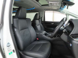 長時間の運転でも疲れにくいシートです。