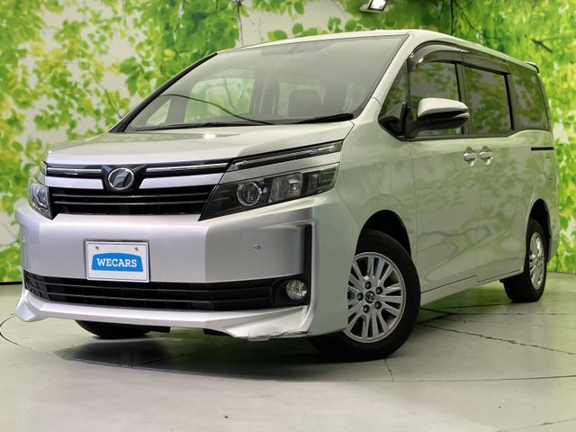 ヴォクシー 2.0 V 4WD 