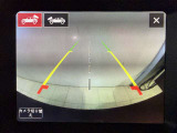 ガイドライン付きバックカメラです、車庫入れもばっちりですね!