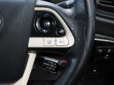 レーダークルーズコントロール(全車速追従機能付)付きです。車速に応じて追従支援してくれるので、ロングドライブも快適です。詳細は販売店スタッフまでおたずねください。