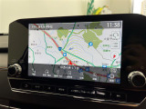 アウトランダー PHEV 2.4 P 4WD 本革シート