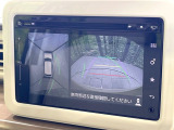【360&deg;ビューモニター】専用のカメラにより、上から見下ろしたような視点で360度クルマの周囲を確認することができます☆死角部分も確認しやすく、狭い場所での切り返しや駐車もスムーズに行えます。