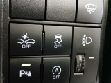 VSC(滑りやすい路面での横滑りを抑え車両の安定性を保つための機能)搭載ですが、雪道などから脱出する時はOFFすると脱出しやすくなる場合があります