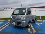 『U-Carつるた店はサービス工場も併設』 ※3ストール設備で買った後の整備も安心です※ 『U-Carつるた店はau携帯ショップも常設』 ※営業時間 AM9:30-PM5:00まで※