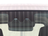 安全装備(現行)スマートアシスト付です。毎日の運転で感じる不安や緊張を減らしヒヤッとするシーンの回避をサポートします。みんなに安全・安心を。