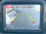 ●ガイドライン付きバックカメラ:不安な駐車もこれで安心!ガイドライン付きなので狭い箇所での駐車もラクラクです!