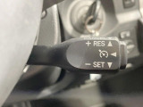 【クルーズコントロール】高速道路もラクラク走行。アクセルを離しても一定速度で走行ができ、長距離運転時の負担を軽減!加速・減速も簡単なスイッチ操作で調整できます。
