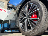 【純正19インチアルミホイール】車両デザインに合う純正アルミを装着。社外アルミや夏冬タイヤ取り揃えあります。ぜひご相談ください。