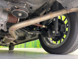 お車を安心してお乗りいただく為には、足回りの定期点検が欠かせません。サービスサポート(有償保証)では無料点検もご提供しており、安心のカーライフをお過ごしいただけるサポート体制が整っています。