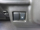 シートヒーター装備で寒い日の運転でもぽかぽかです♪