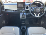 使いやすいナビ・オーディオシステムが搭載されています。快適なドライブをサポートし、車内時間をより楽しくします。