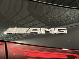 AMG(エーエムジー)は創立者の「アウフレヒト」のA,パートナー「メルヒャー」のM、アウフレヒトの生地である「グローザスバッハ」のG、それぞれの頭文字に由来します。
