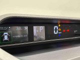 TFTカラ-マルチインフォメ-ションディスプレイ4.2インチの液晶画面に、安全・安心のコンテンツやオ-トエアコンのステ-タスなど、さまざまな運転情報を表示し見やすさにこだわったメ-タ-です♪