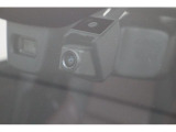 純正ドライブレコーダー装備です。録画した映像はWi-Fiによりスマホ、もしくはPCにてご確認いただけます。