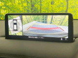 【360&deg;ビューモニター】専用のカメラにより、上から見下ろしたような視点で360度クルマの周囲を確認することができます☆死角部分も確認しやすく、狭い場所での切り返しや駐車もスムーズに行えます。