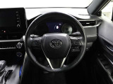 各操作スイッチなどもハンドルから手を放すことなく操作可能で安全運転に支援いたします!