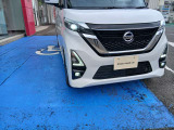 Adaptive LED Headlightで夜道も安心