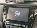 【メーカー純正ナビ】インテリアに溶け込むスタイリッシュな「専用設計」メーカーナビを装備♪視認性や操作性など基本性能にも優れ、より上質なカーライフをお楽しみいただけます。