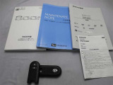 取説・メンテナンスノート・スマートキーの3点セットです。