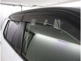 雨が降っても安心♪タバコも気軽に吸えますよ!
