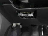 ETC車載器が搭載されているので、高速道路の乗り降りもノンストップで通過できます♪
