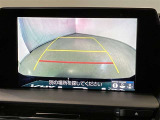 モニターガイドが付いているのでショッピングなどの狭い駐車場や車庫入れなどの時もしっかりと確認しながらバックができるので安心してお出かけできますよ。