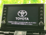 使いやすいインターフェースで、快適なドライブをサポート。各種情報を一目で確認でき、安全運転に繋がります。