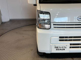 LEDヘッドライトが明るく照らします☆
