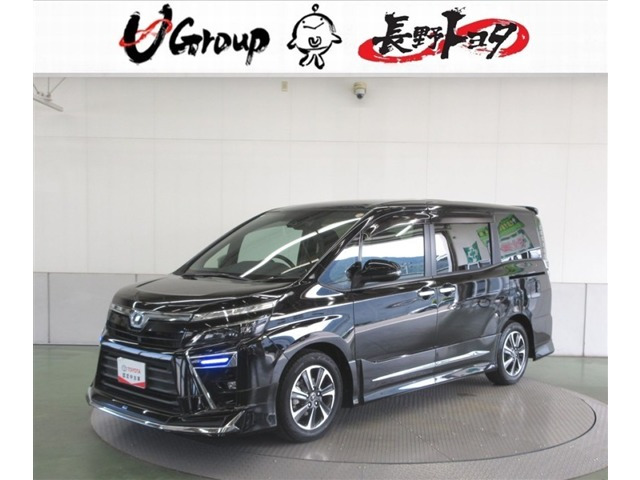 ヴォクシー 2.0 ZS 煌