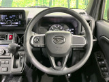 【ステアリングスイッチ】運転中、前方から目線をそらすことなく、オーディオ等の操作が可能な便利機能!安心&快適なドライブを演出してくれます♪
