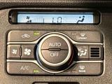 車内空調は&rdquo;AUTOエアコン&rdquo;にお任せ。運転に集中出来ますよ!