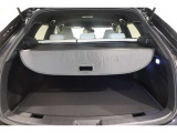 ■トノカバー■ ラゲージルーム内の荷物をカバーし、車外から見えなくする事により盗難防止にもなります。さらに車内をスッキリ見せる事が出来ます。