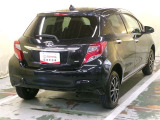 ヴィッツ 1.3 F LEDエディション 4WD 