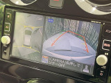 【アラウンドビューモニター】専用のカメラにより、上から見下ろしたような視点で360度クルマの周囲を確認することができます☆死角部分も確認しやすく、狭い場所での切り返しや駐車もスムーズに行えます。