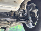 お車を安心してお乗りいただく為には、足回りの定期点検が欠かせません。サービスサポート(有償保証)では無料点検もご提供しており、安心のカーライフをお過ごしいただけるサポート体制が整っています。