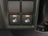 【運転席/助手席シートヒーター装備】 座面と背面を温め、寒い日のドライブを快適にします。