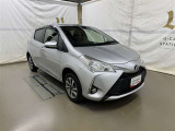 広々とした車内空間に優れた燃費性能。更にデザインも上質で人気のお車です!